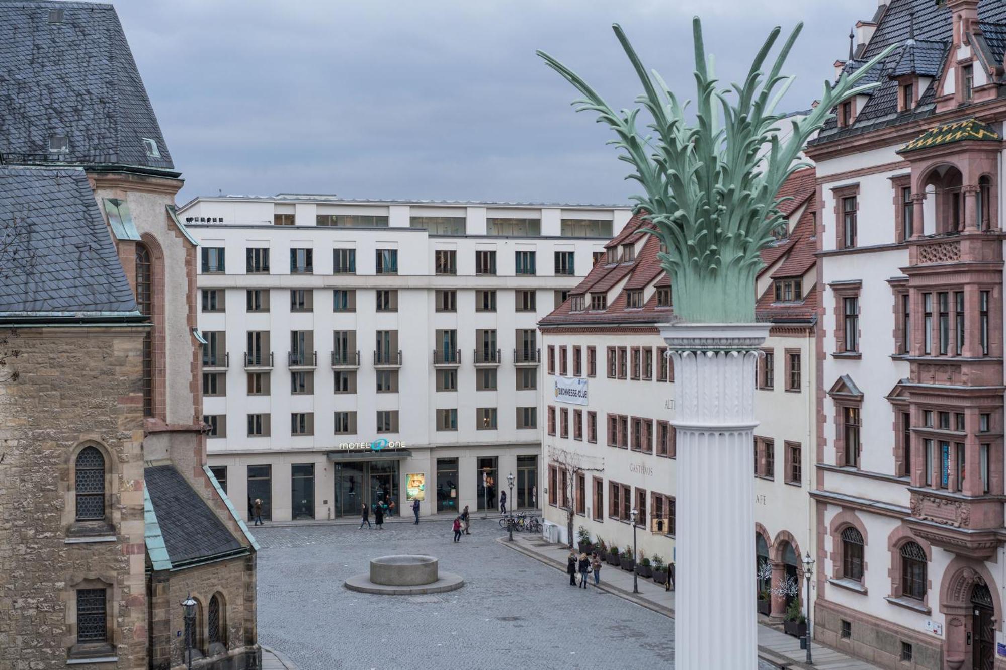 Motel One Leipzig-Nikolaikirche Extérieur photo